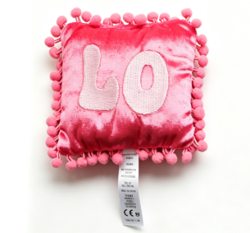 #180 【A pillow spell love】 Main image
