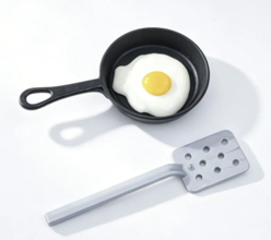 #245 【Frying Pan & Fried Egg & Spatula】 Main image