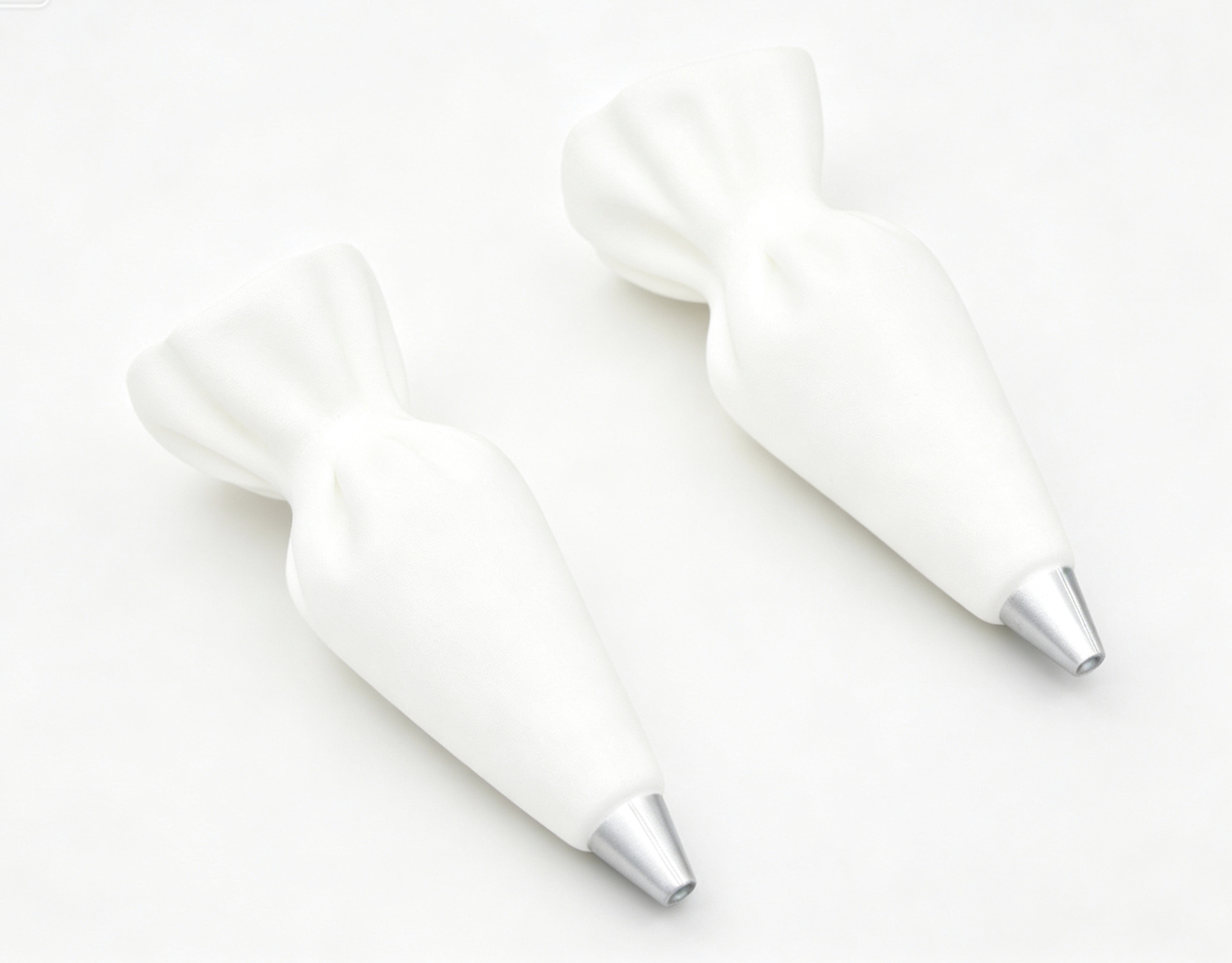 【2 Pastry Piping Bag Grace French Bakery birthday part for 18'' doll kitchen baking】 Main image