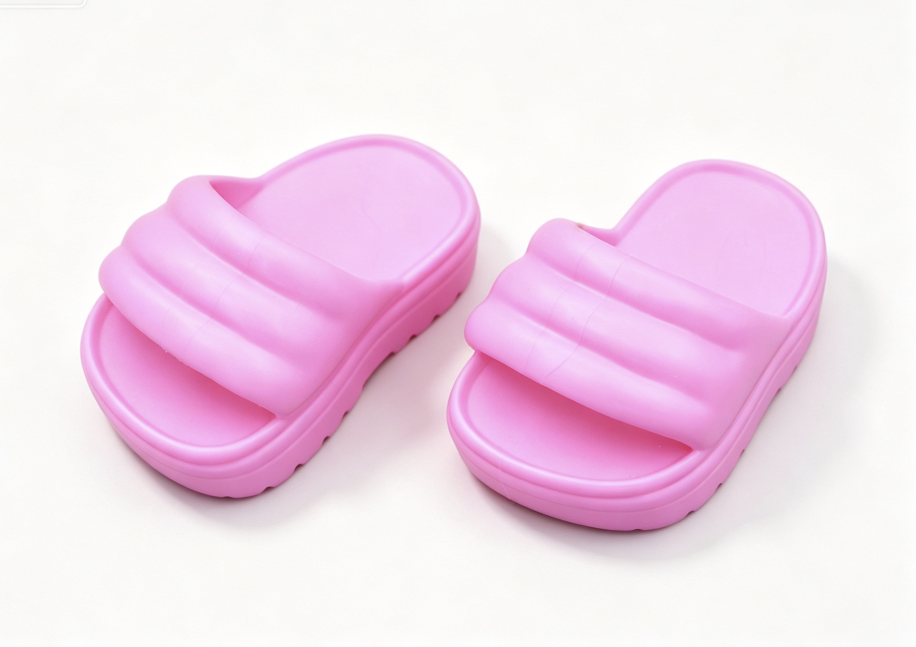 #353 【A pair of slide sandals for 18'' doll Gymnastics Practice School Day】 Main image