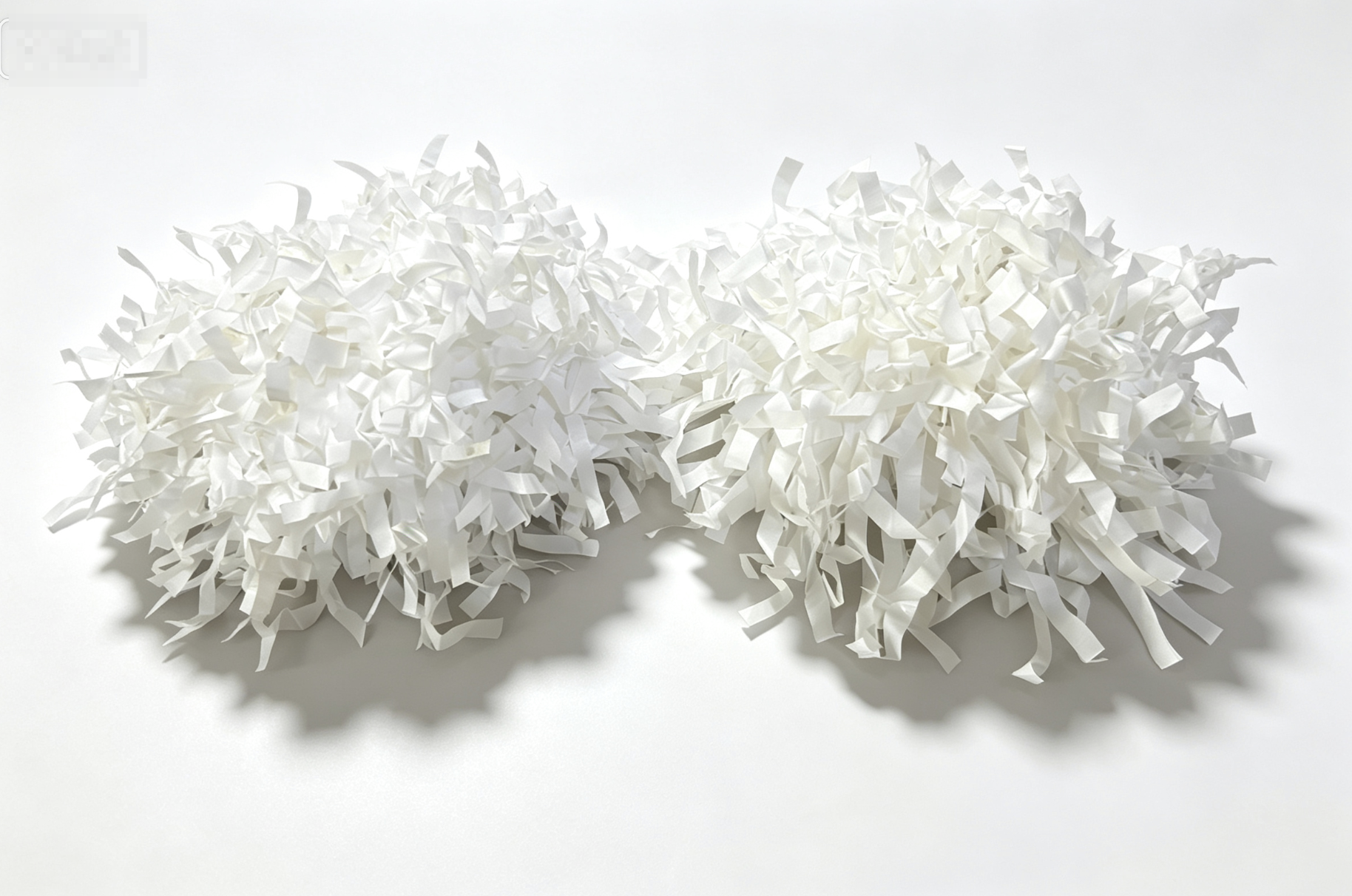 【2pcs white pompoms for 18'' Doll Cheerleader Outfit Pom Poms】 Main image