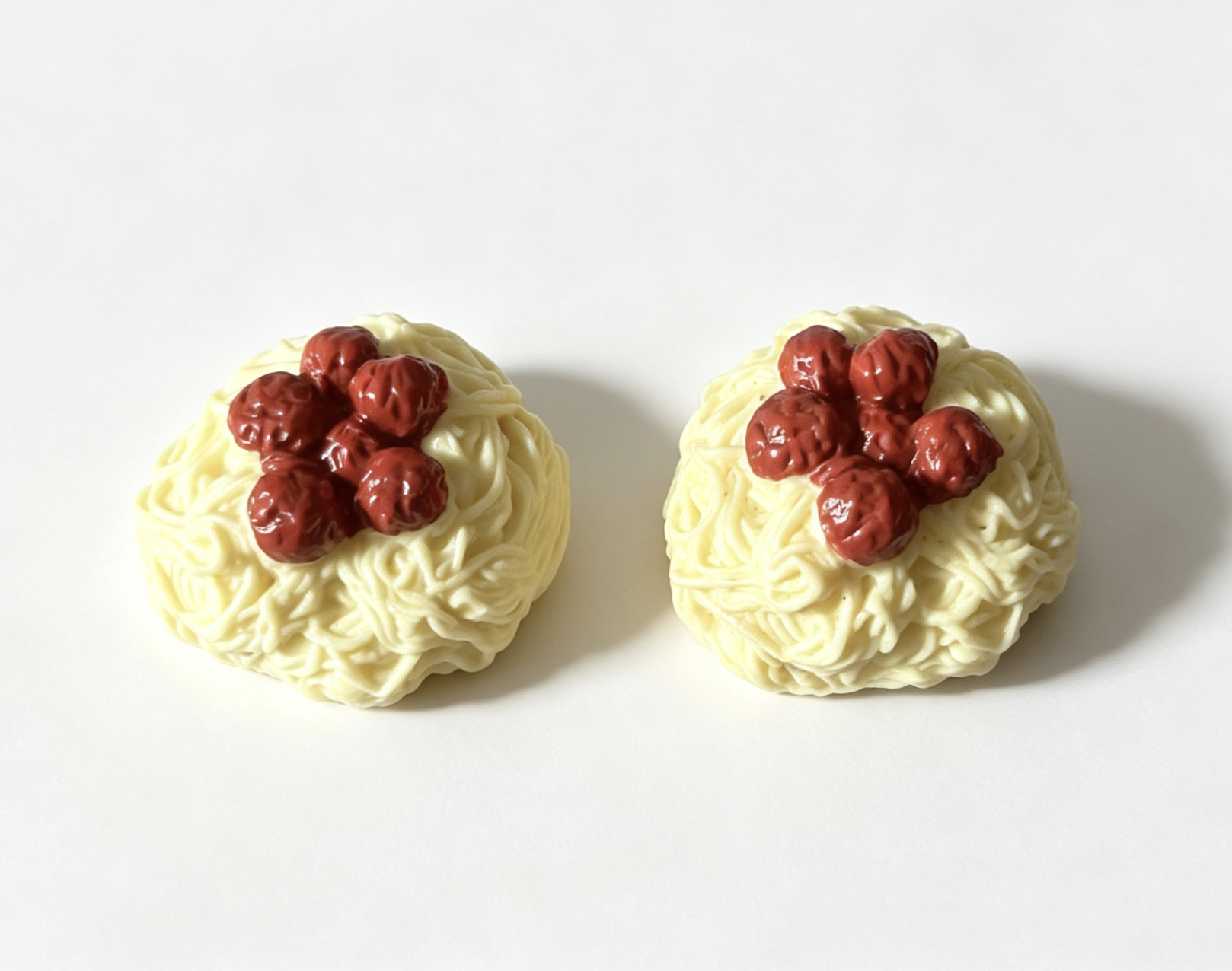 【2pcs Pasta Meatballs from Spaghetti Dinner Set for 18'' doll food】 Main image