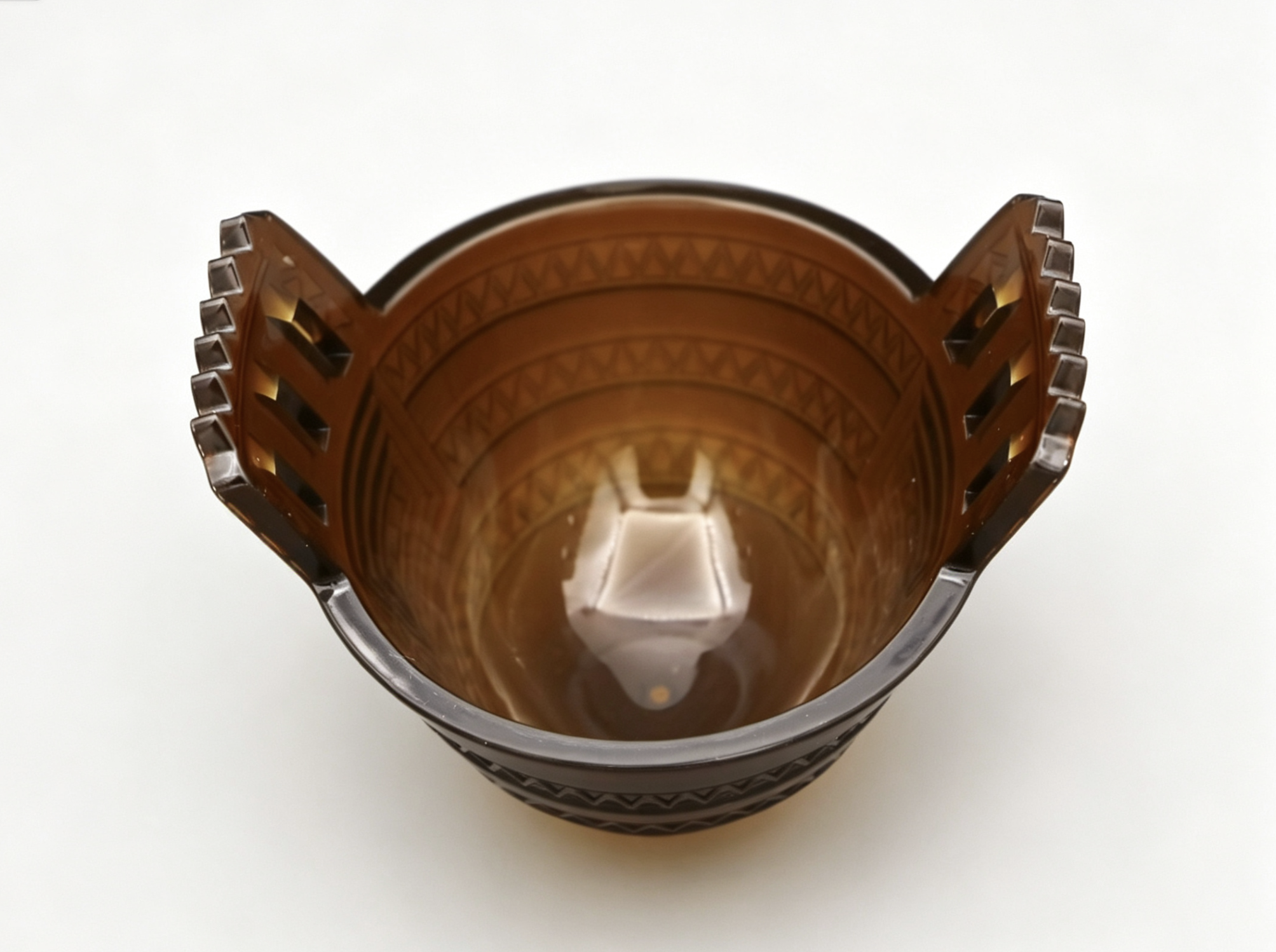 【A etched-horn bowl from Kaya’s Trading Feast Tule Mat for 18'' doll】 Secondary image