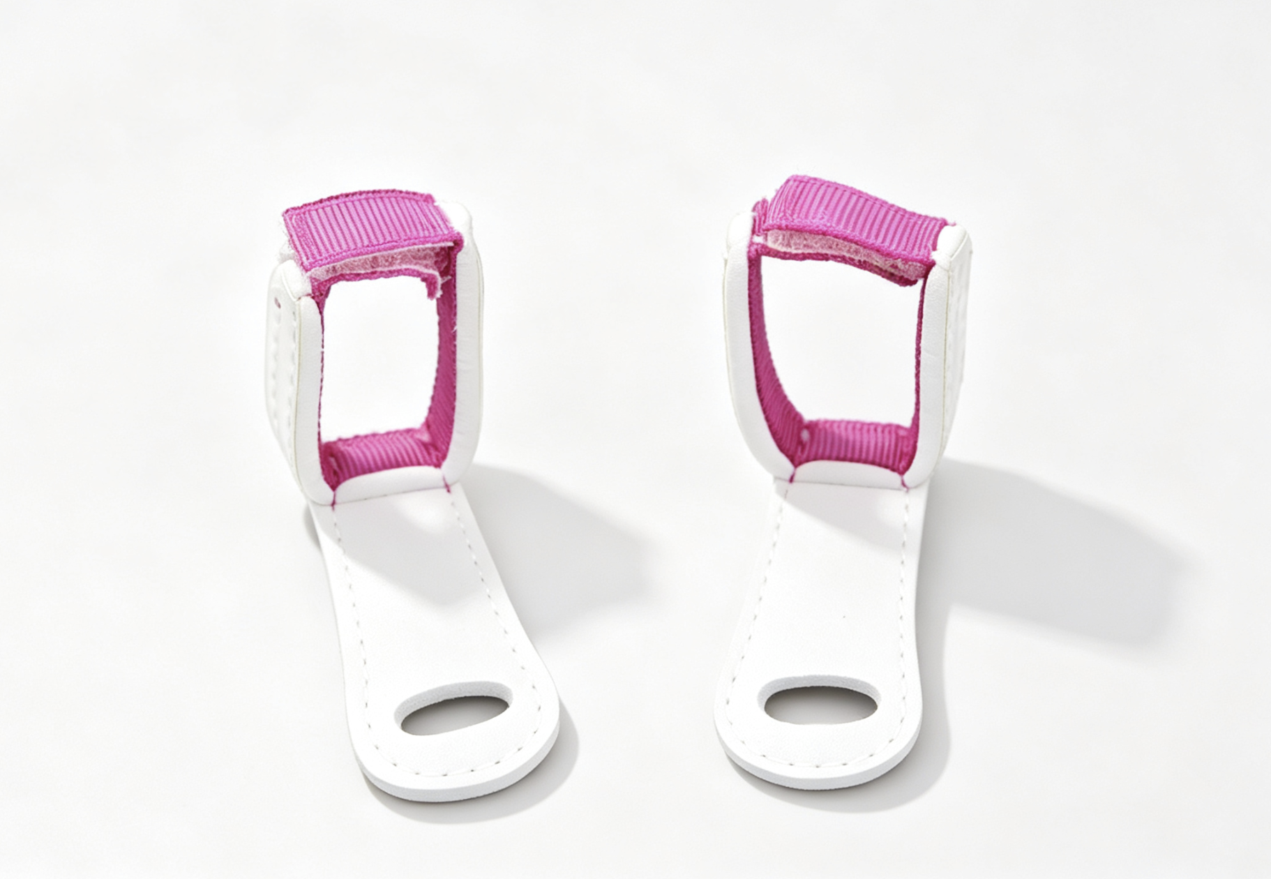 【A pair of Wrist Guards from Team USA Gymnastics Set for 18'' doll】