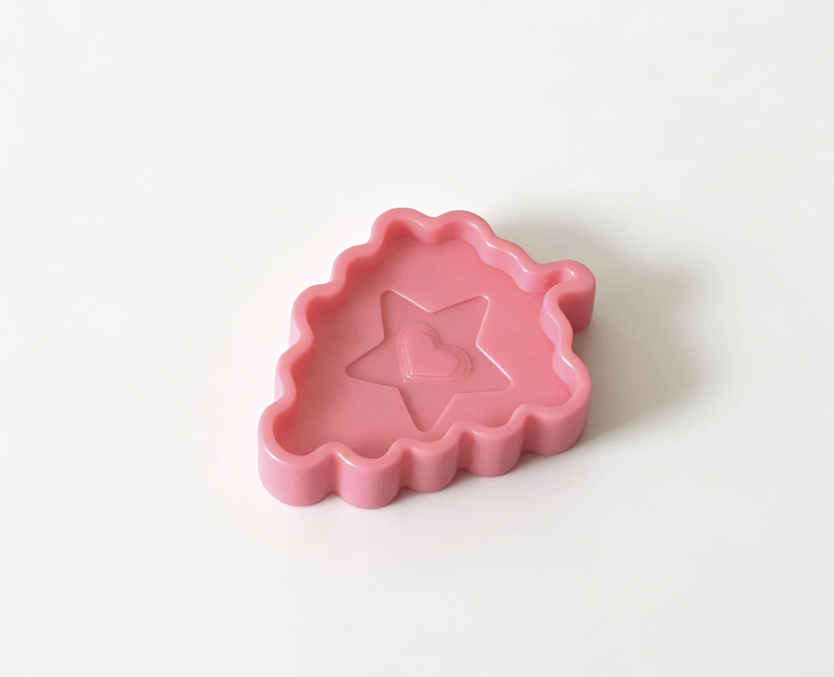 【Pink grapes Fruit Shaped Cookie Cutter Pretend Play Baking Accessory for 18'' Doll】