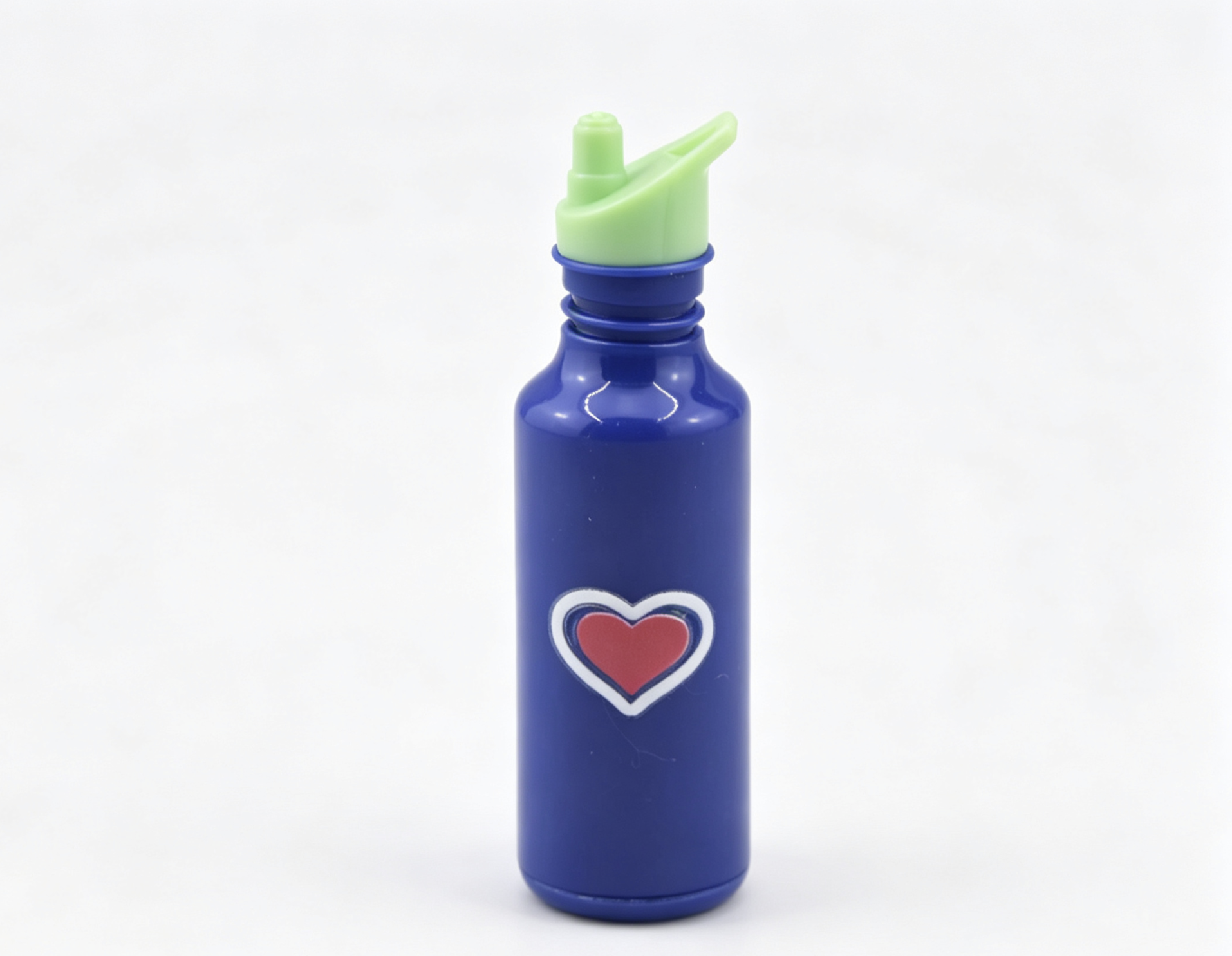 【Water Bottle with Heart Pattern For 18'' Doll】 Main image