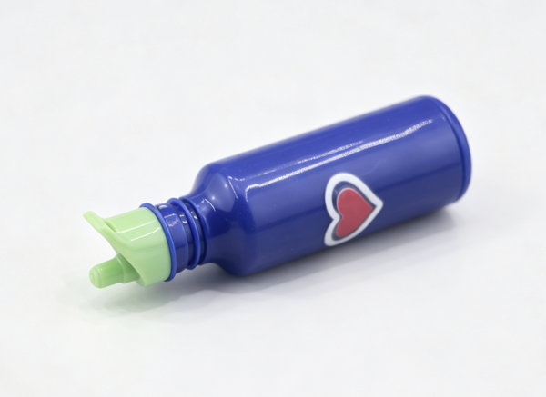 【Water Bottle with Heart Pattern For 18'' Doll】