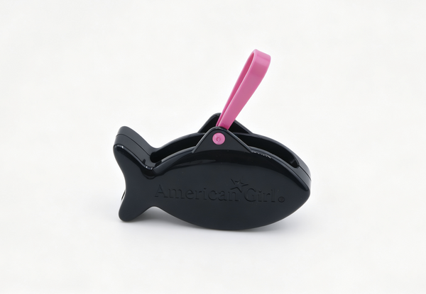 【A fish-shaped purse for 18'' doll Claws & Cuddles Cat Costume】