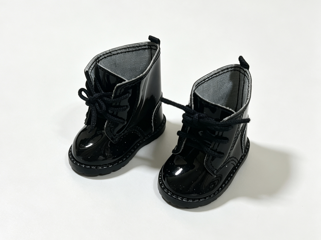 【Black Patent Lace Up Combat Boots for 18'' Doll】